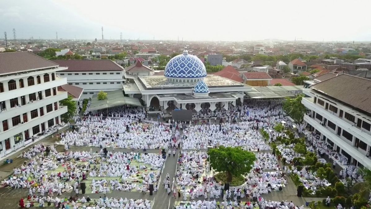 UMNU Kebumen dan PERGUNU Kebumen Meriahkan HARLAH MA’ARIF ke-94 dan Hari Santri Nasional ke-9